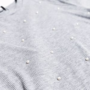 Zara Trafaluc Pearl Beaded Gray Ribbed Knit Short Sleeve Crop Top, Size Medium